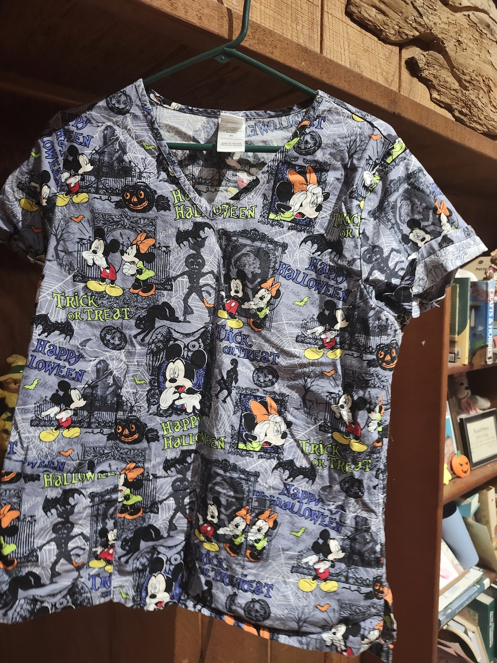 Mickey & Minnie Halloween Cotton Scrub Top - Gray with Orange & Yellow Accents